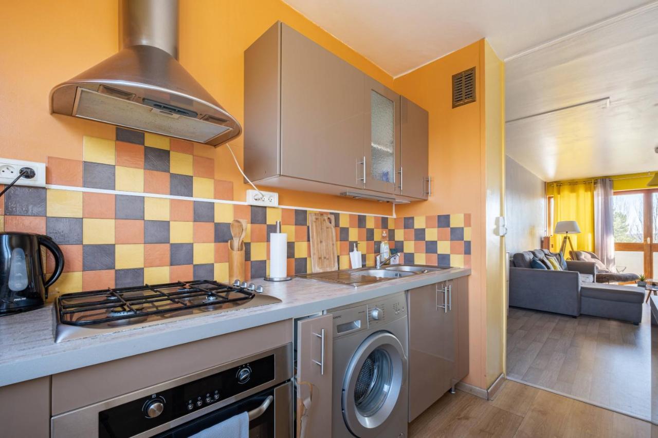 Appartement Spacieux Equipe Avec Wifi 부르주 외부 사진