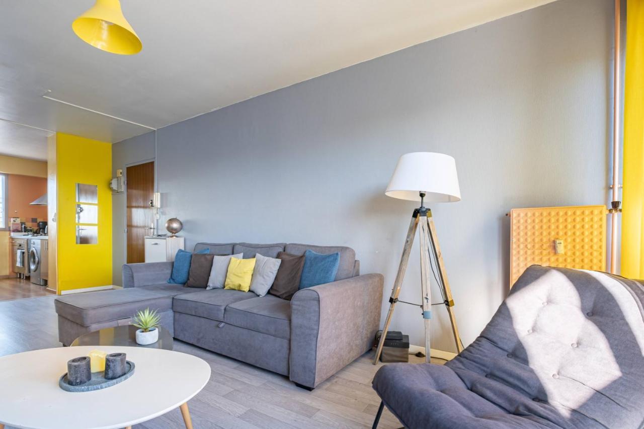 Appartement Spacieux Equipe Avec Wifi 부르주 외부 사진